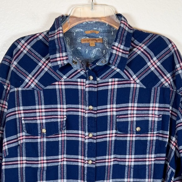 Zachs Girlfriend Plaid Flannel Top - Picture 2 of 9
